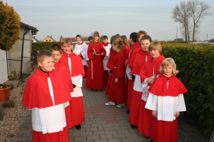 Wielki Piątek przed liturgią Adoracji Krzyża