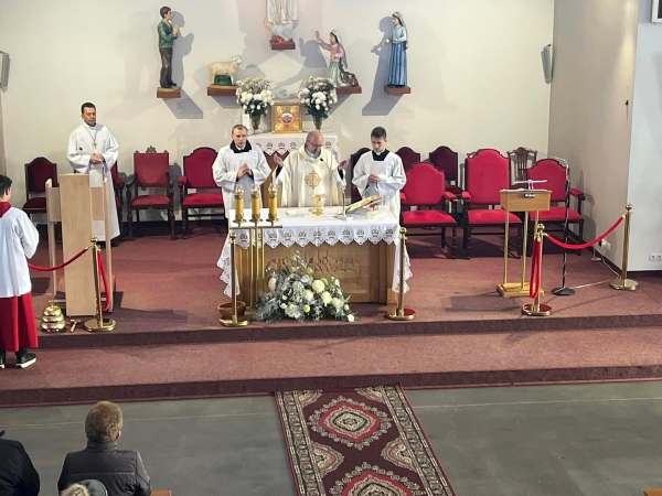 Księża klerycy w naszej parafii - niedziela powołaniowa - 26 listopada